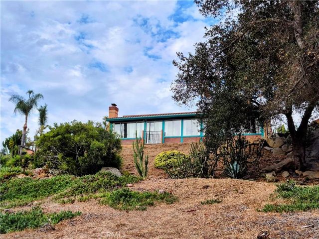 16211 Highland Valley Road, Ramona, CA 92065