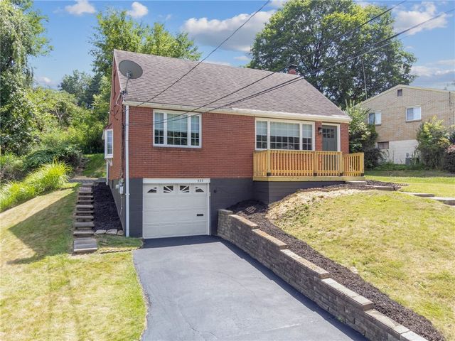 535 Glen Shannon Dr, Castle Shannon, PA 15234
