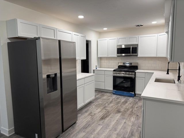 9317 Carol Ann DRIVE, Sturtevant, WI 53177