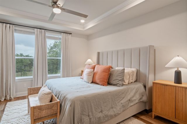 293 Barnhill LOOP, Dripping Springs, TX 78620