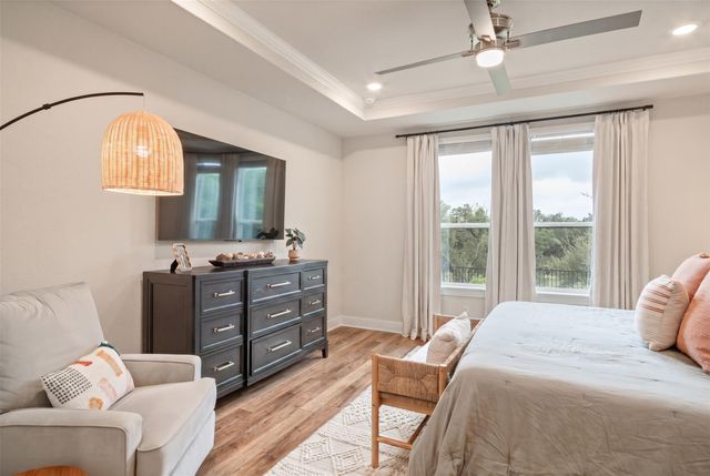 293 Barnhill LOOP, Dripping Springs, TX 78620