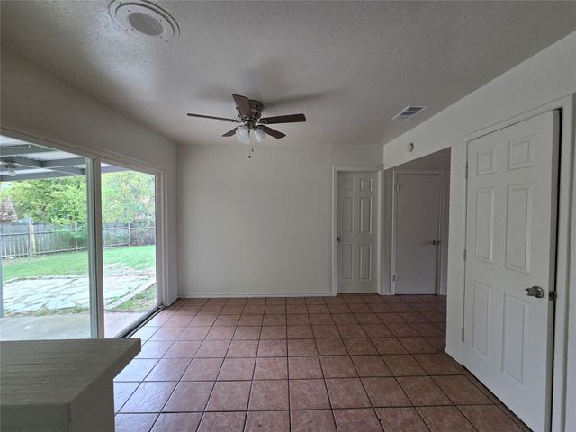 1109 Village Green DR, Austin, TX 78753