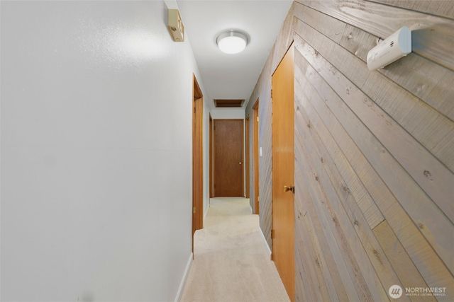 712 NE 198th Street, Shoreline, WA 98155
