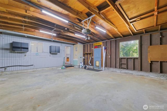 712 NE 198th Street, Shoreline, WA 98155