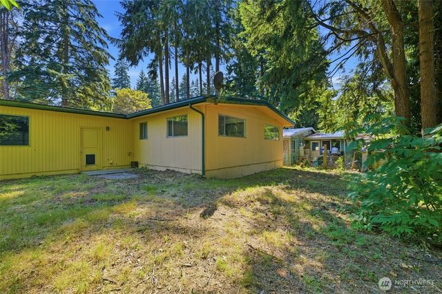 712 NE 198th Street, Shoreline, WA 98155