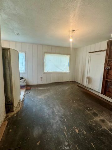 6475 14th Avenue, Lucerne, CA 95458