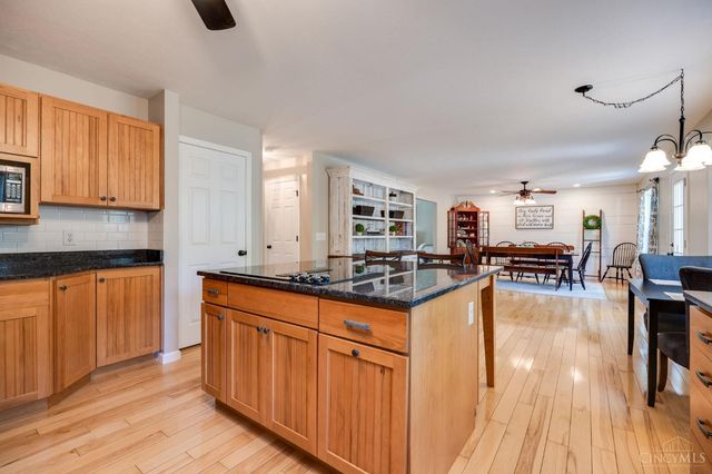 8109 Zoar Rd, Hamilton Twp, OH 45152