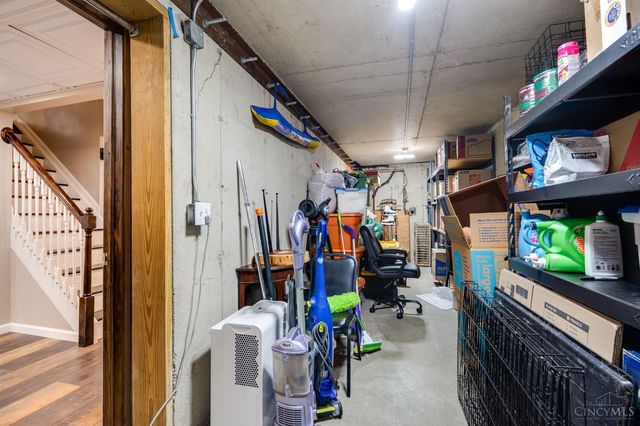 8109 Zoar Rd, Hamilton Twp, OH 45152