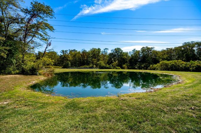 8109 Zoar Rd, Hamilton Twp, OH 45152