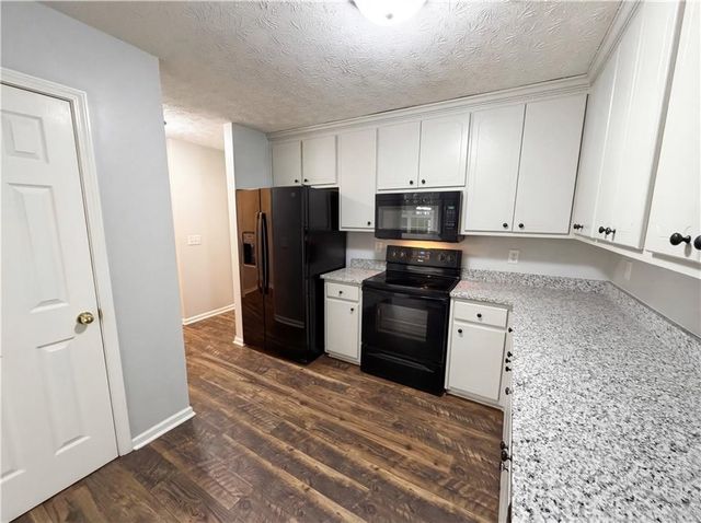 42 Edgefield Drive, Commerce, GA 30529