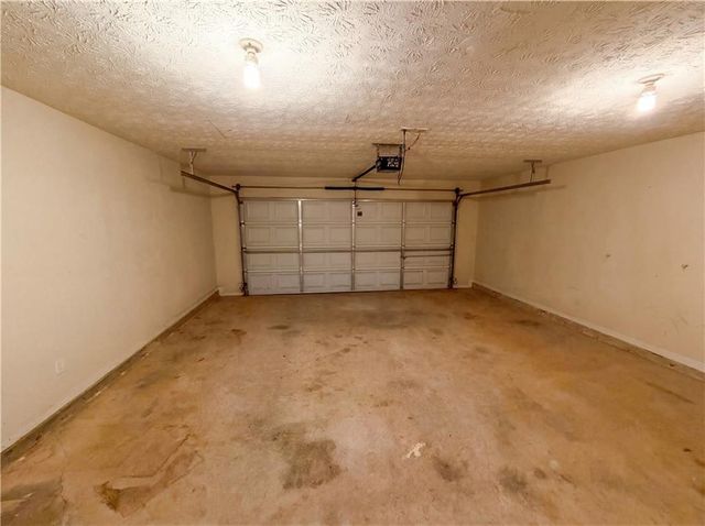 42 Edgefield Drive, Commerce, GA 30529