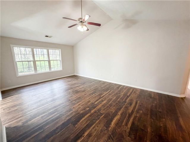 42 Edgefield Drive, Commerce, GA 30529