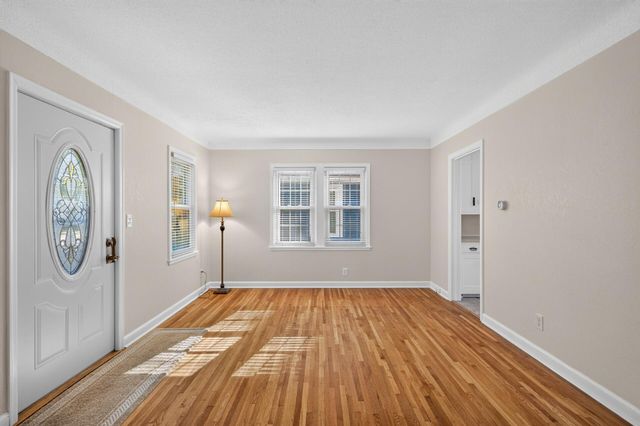 3106 Hayes Street NE, Minneapolis, MN 55418