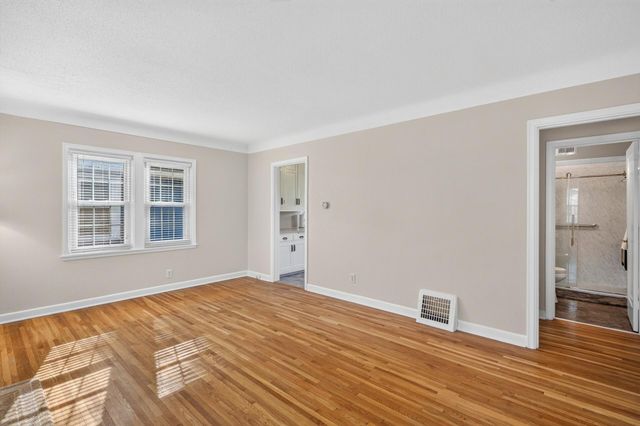 3106 Hayes Street NE, Minneapolis, MN 55418