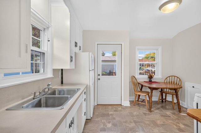 3106 Hayes Street NE, Minneapolis, MN 55418