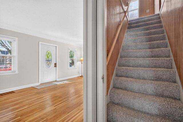 3106 Hayes Street NE, Minneapolis, MN 55418