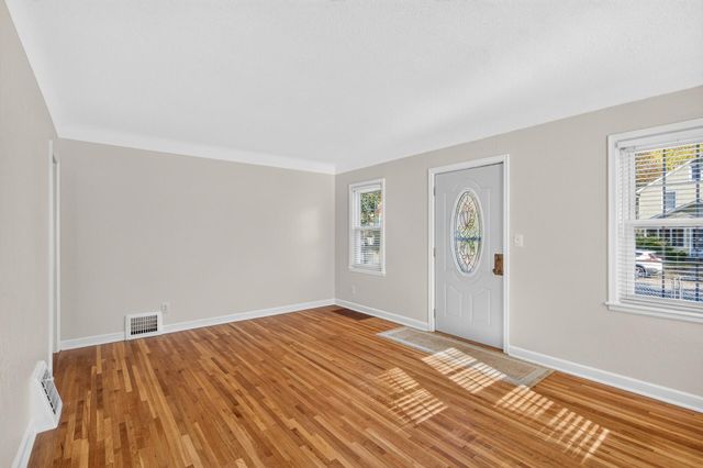 3106 Hayes Street NE, Minneapolis, MN 55418