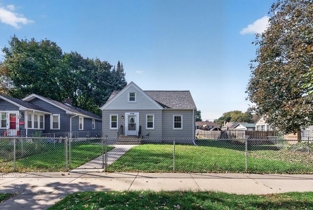 3106 Hayes Street NE, Minneapolis, MN 55418