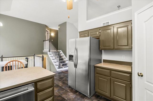418 Granite Drive, Raymore, MO 64083