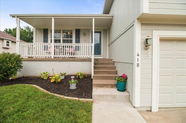 418 Granite Drive, Raymore, MO 64083
