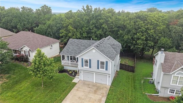 418 Granite Drive, Raymore, MO 64083