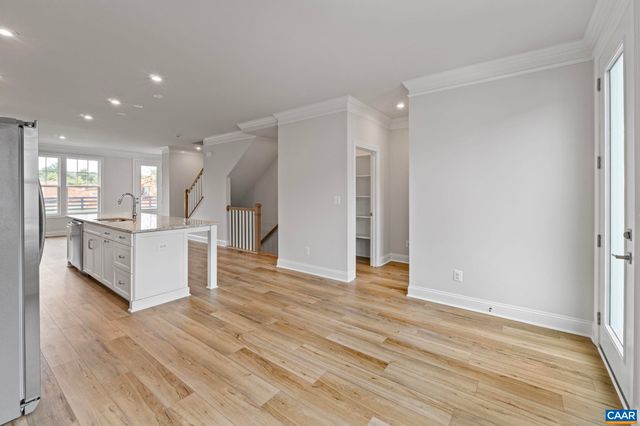 39 LINDLEY LN, Charlottesville, VA 22901