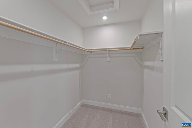 39 LINDLEY LN, Charlottesville, VA 22901