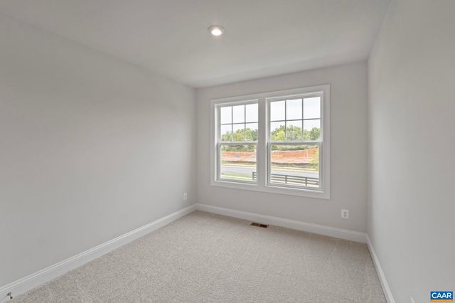 39 LINDLEY LN, Charlottesville, VA 22901