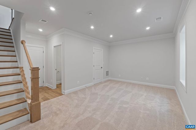 39 LINDLEY LN, Charlottesville, VA 22901