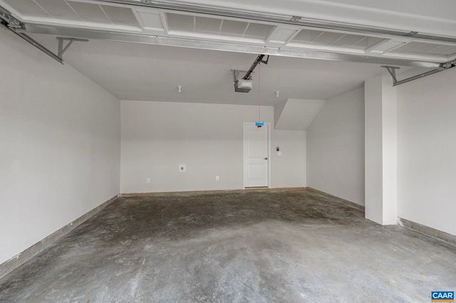 39 LINDLEY LN, Charlottesville, VA 22901