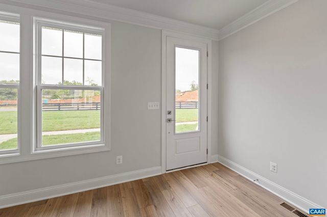 39 LINDLEY LN, Charlottesville, VA 22901