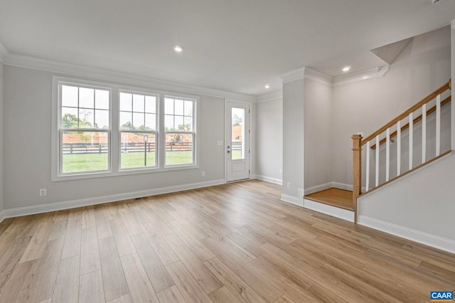 39 LINDLEY LN, Charlottesville, VA 22901