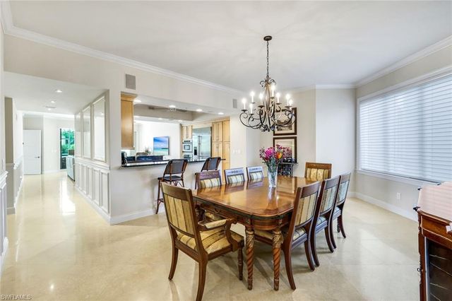 265 Indies WAY # T02, Naples, FL 34110