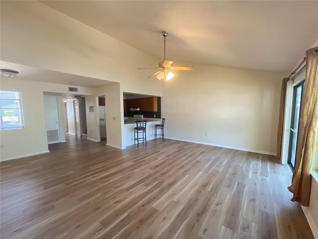 4345 SW 20TH LANE 4345, Gainesville, FL 32607