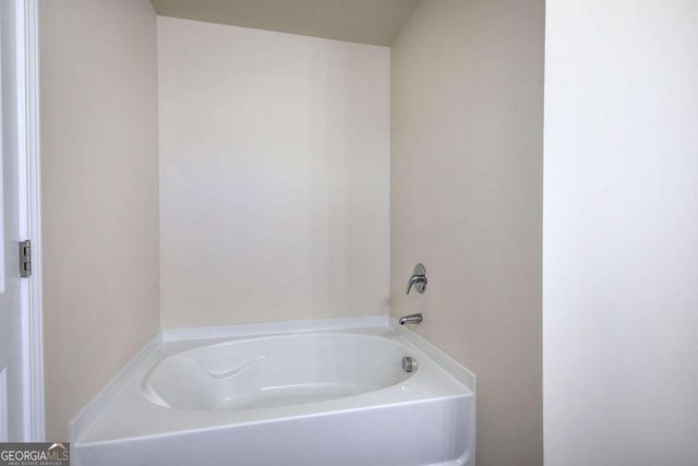 30 Luwanda Trail, Cartersville, GA 30120