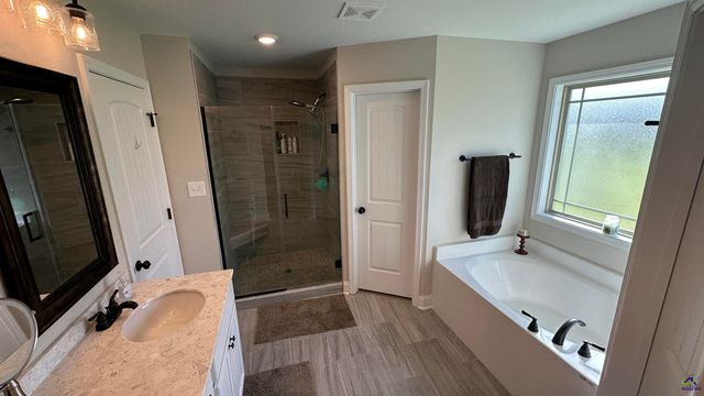 112 Rocky Road, Perry, GA 31069