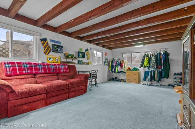 31629 Sweetbriar, Rockwood, MI 48173