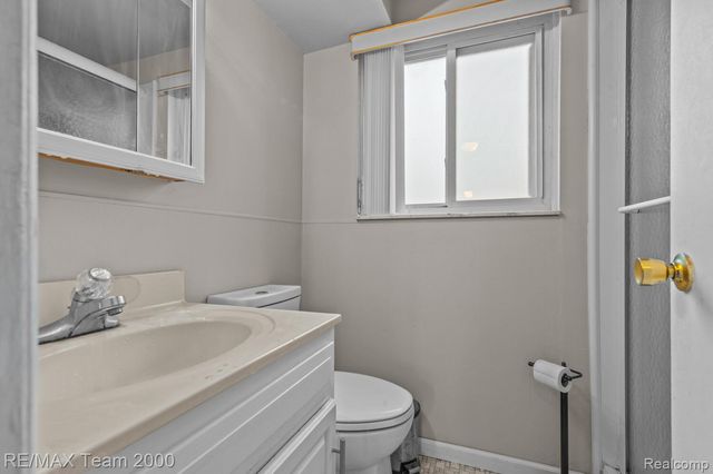 31629 Sweetbriar, Rockwood, MI 48173