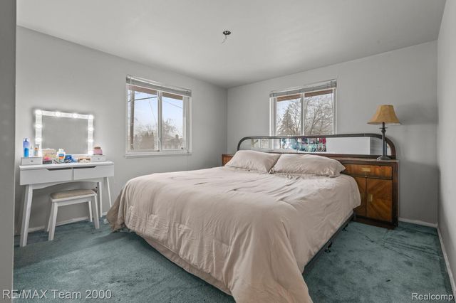 31629 Sweetbriar, Rockwood, MI 48173