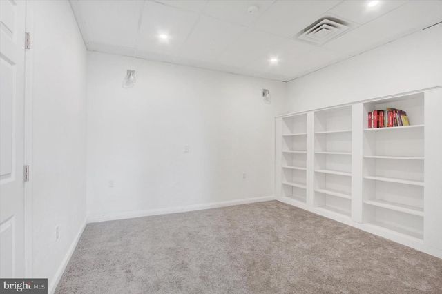 1880 W MARKET ST, York, PA 17404