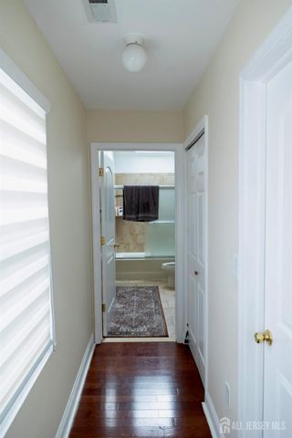 34 4th Street, Port Reading, NJ 07064