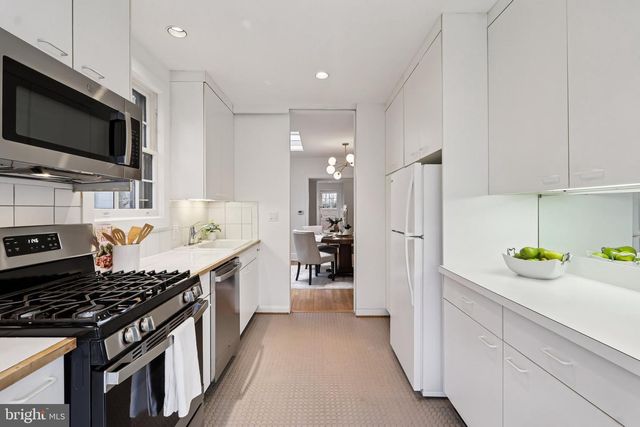 4711 17TH ST N, Arlington, VA 22207