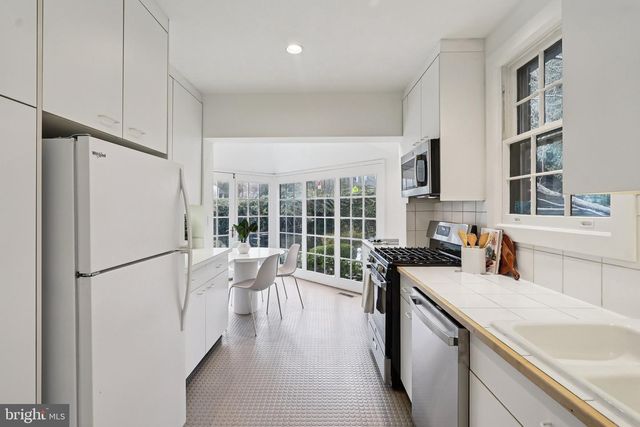 4711 17TH ST N, Arlington, VA 22207