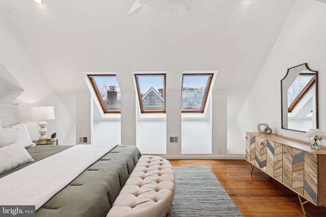 4711 17TH ST N, Arlington, VA 22207