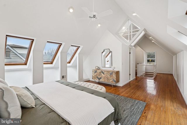 4711 17TH ST N, Arlington, VA 22207