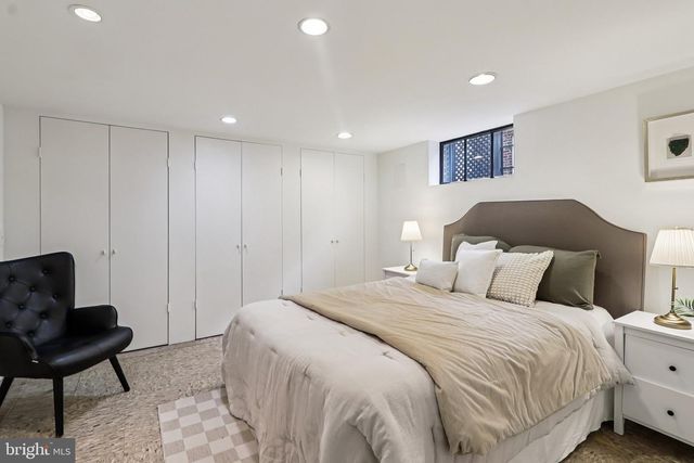 4711 17TH ST N, Arlington, VA 22207