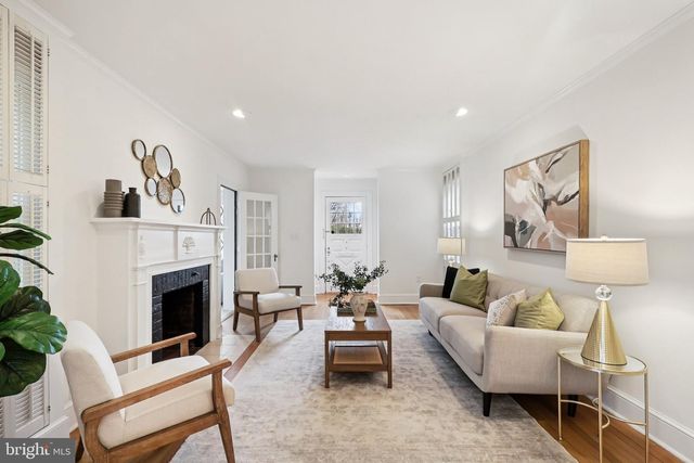 4711 17TH ST N, Arlington, VA 22207