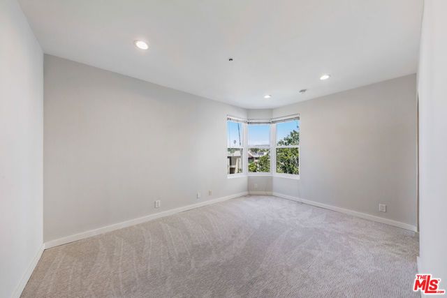 620 S Gramercy Place 320, Los Angeles, CA 90005