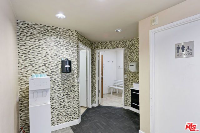 620 S Gramercy Place 320, Los Angeles, CA 90005