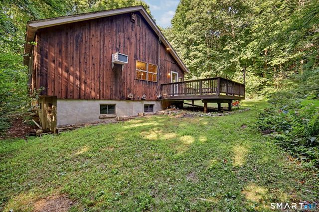 65 Whipple Road, Wilton, CT 06897
